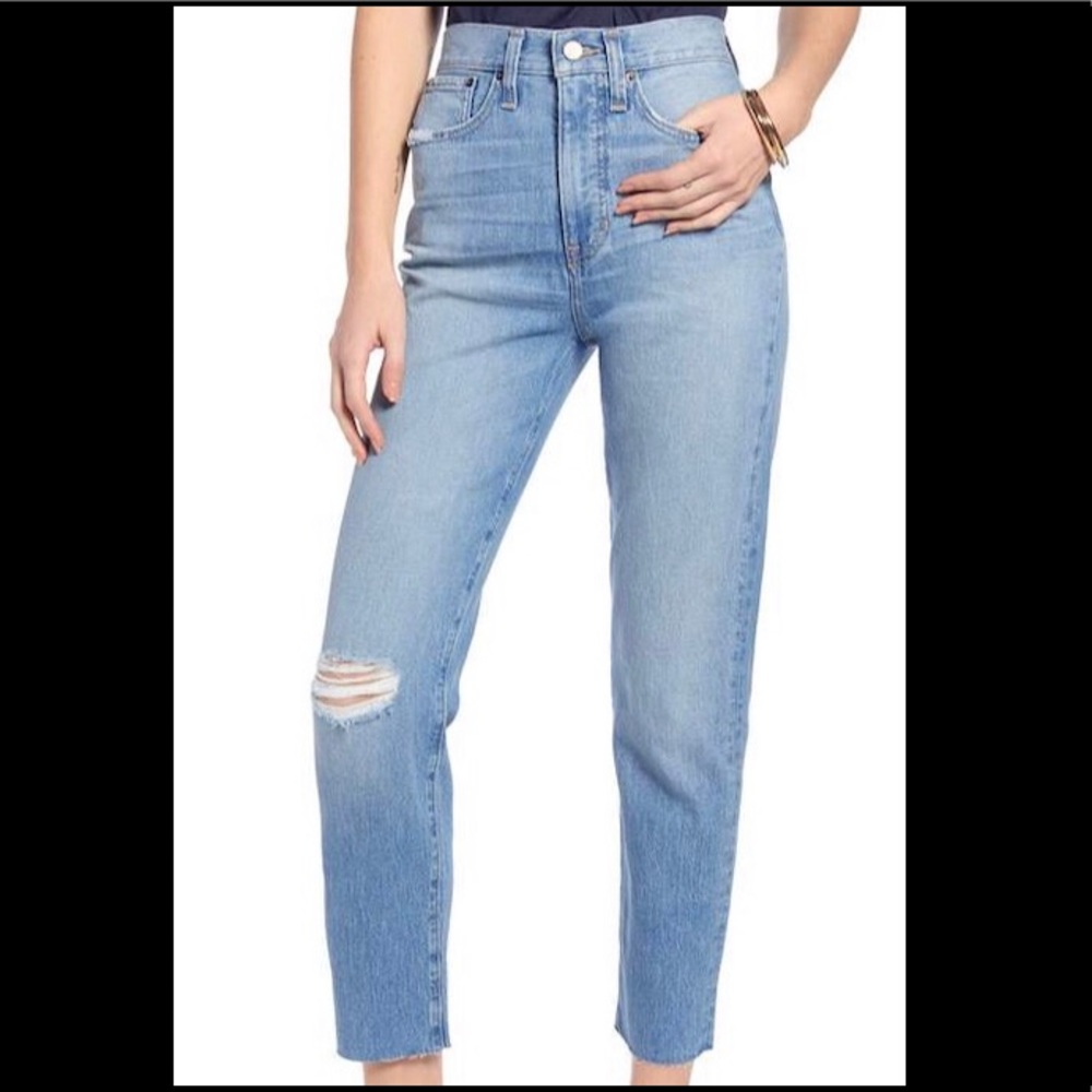 NWOT Something Navy high-waisted mom jeans